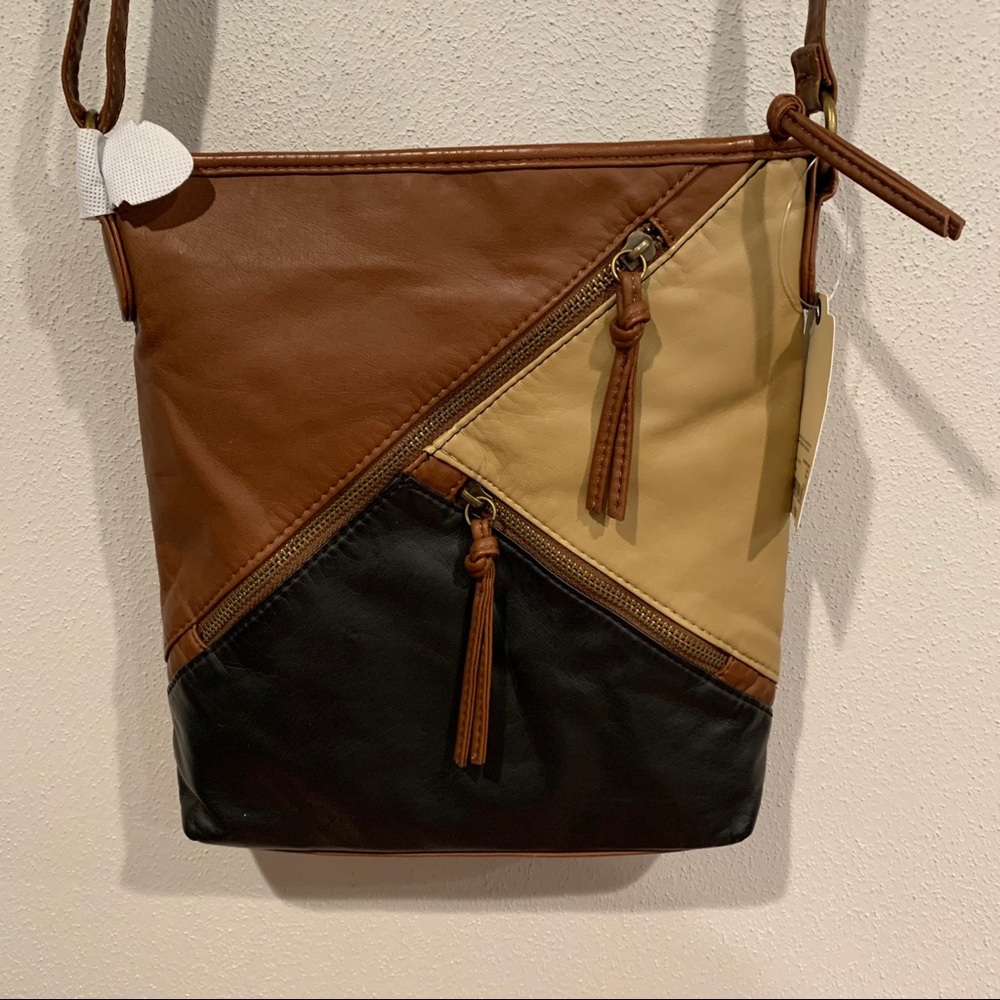 (NWT) St. John’s Bay Neutral Crossbody Purse